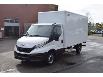 Fourgon IVECO Daily 35s16