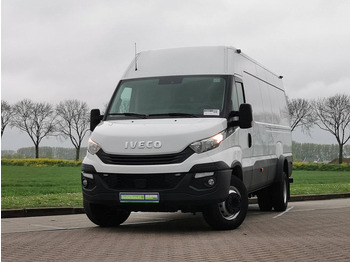 Fourgon utilitaire IVECO Daily 70c18
