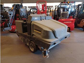 Balayeuse de voirie Kärcher KM 130/300 R LPG