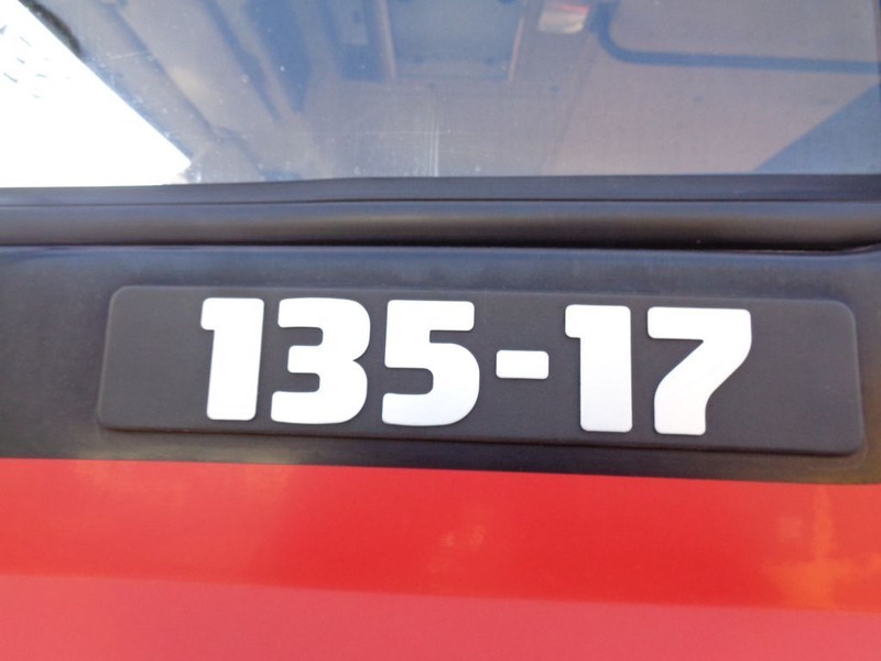 Camion de pompier Iveco 135-17 Manual + Firetruck: photos 12