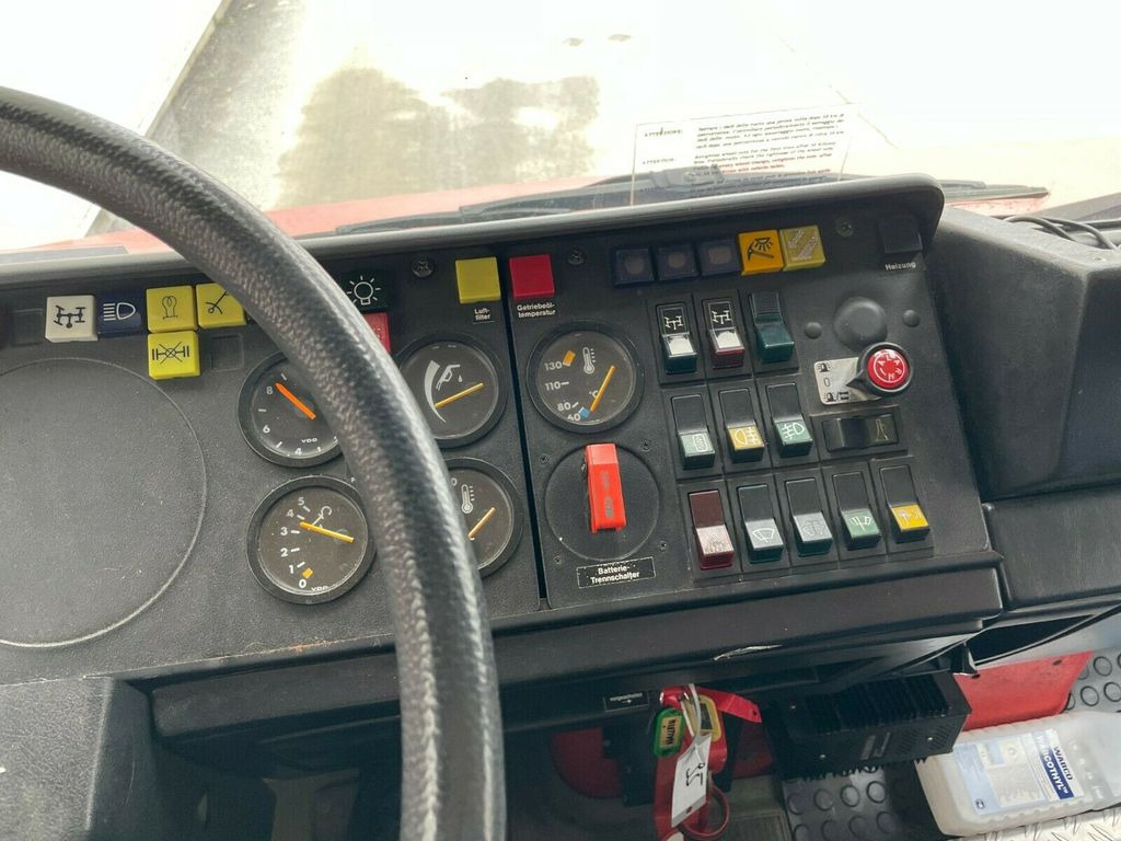 Camion de pompier Iveco Magirus 120.25 Drehleiter 30m mit Korb!: photos 6