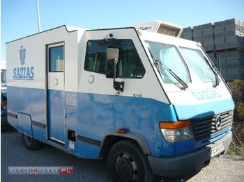 Mercedes BANKOWOZ 815D - Véhicule de voirie/ Spécial