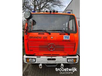 Camion de pompier Mercedes-Benz 1017: photos 1