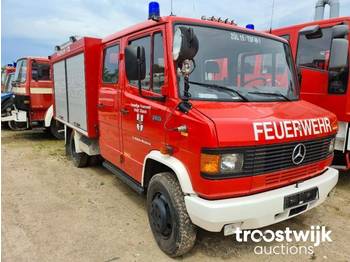 Camion de pompier Mercedes-Benz 711: photos 1