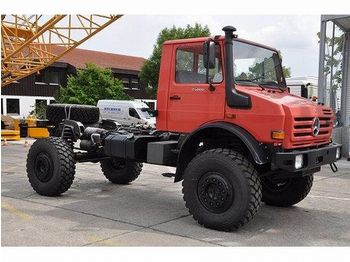 Mercedes-Benz U 5000 - Véhicule de voirie/ Spécial