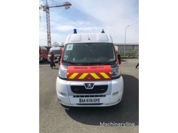 Ambulance PEUGEOT BOXER: photos 1