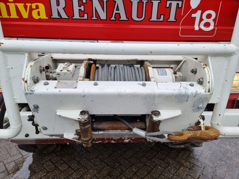Camion de pompier Renault Midliner 180 M180 - 4x4 - Hydraulic winch - 4000L Tank: photos 16