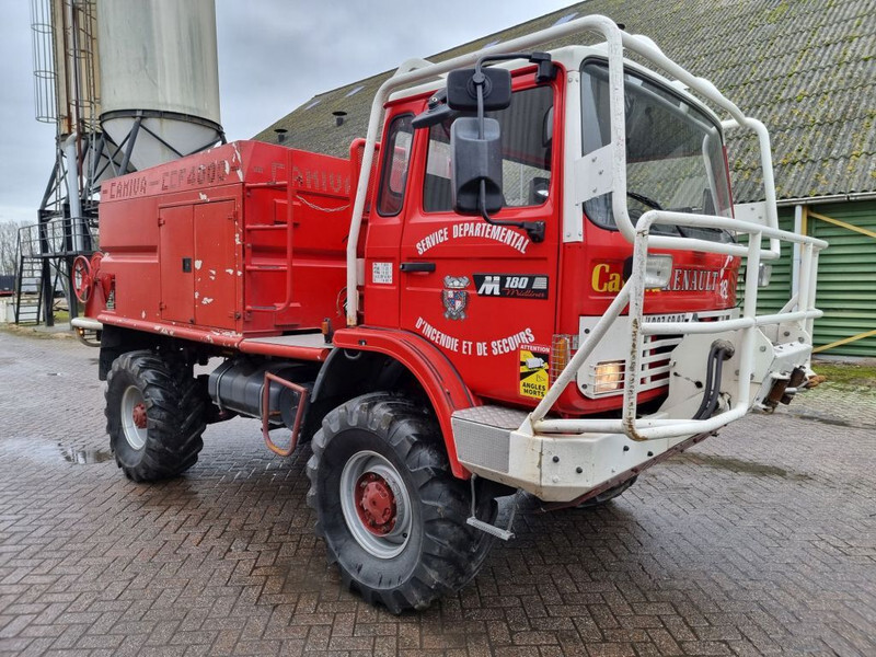Camion de pompier Renault Midliner 180 M180 - 4x4 - Hydraulic winch - 4000L Tank: photos 4