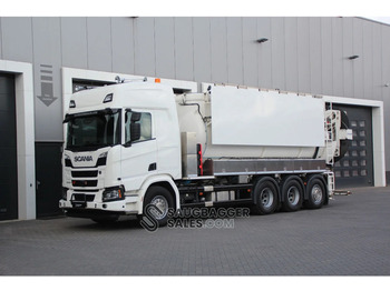 Scania R540 Amphitec Vortex 11000 suction excavator - Camion hydrocureur: photos 1