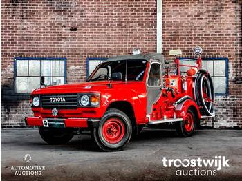 Camion de pompier Toyota Landcruiser: photos 1