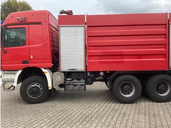 Camion de pompier MERCEDES-BENZ FLF11000/1000
