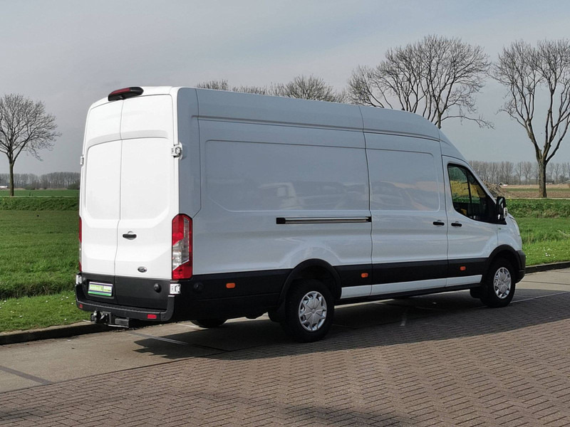 Fourgon utilitaire Ford Transit 2.0 tdci 170 l4h2: photos 4