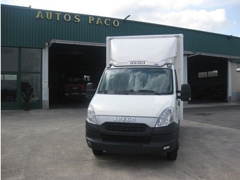 Fourgon IVECO Daily 35C15