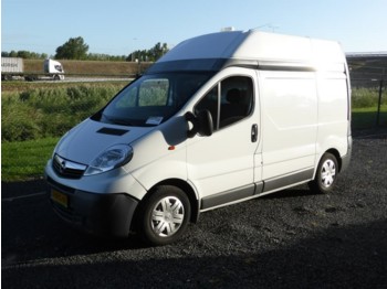 Fourgon Opel Vivaro 2.5 CDTI