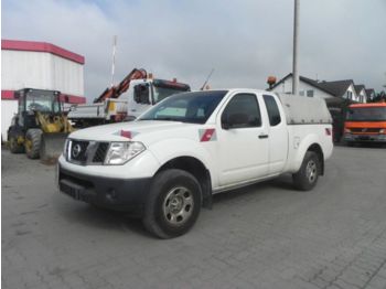 Fourgon plateau Pickup King Cab D22 Navara 4x4 Pritsche