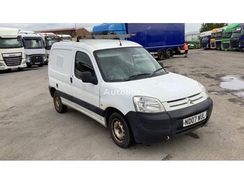 Fourgon utilitaire CITROEN BERLINGO LX 800 1.6