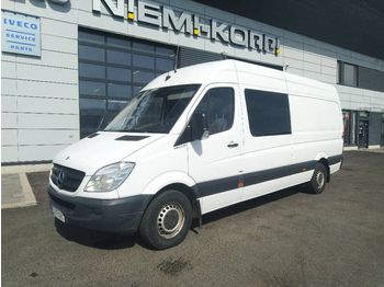 Fourgon utilitaire MERCEDES-BENZ Sprinter 319CDi 1+6
