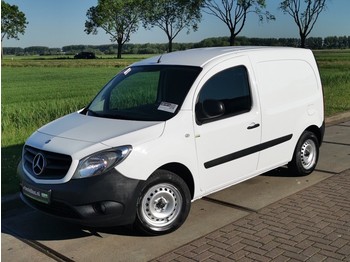 Fourgon utilitaire Mercedes-Benz Citan 109 CDI long, airco, 99 dkm.
