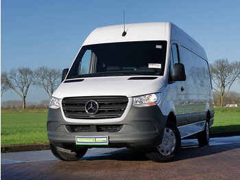 Fourgon utilitaire Mercedes-Benz Sprinter 311 cdi