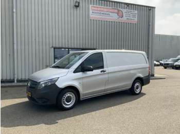 Fourgon utilitaire Mercedes-Benz Vito 109 CDI Functional Lang