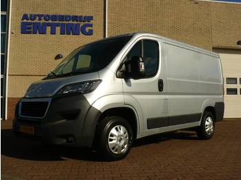 Fourgon utilitaire Peugeot Boxer BOXER L1 H1 AC / NAVI / CC