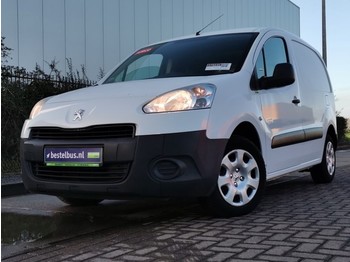 Fourgon utilitaire Peugeot Partner 1.6