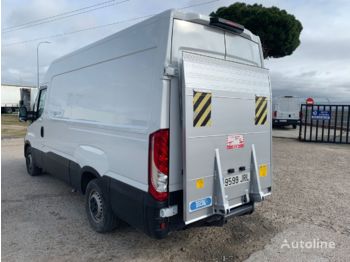 Fourgon utilitaire IVECO Daily 35S13: photos 1