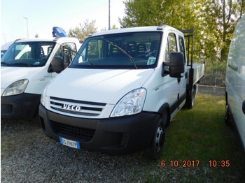 Véhicule utilitaire benne Iveco Daily DOPPIA CABINA: photos 1