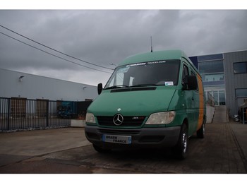 Fourgon utilitaire, Utilitaire double cabine Mercedes-Benz Sprinter 311CDI + 9 PLACES: photos 1