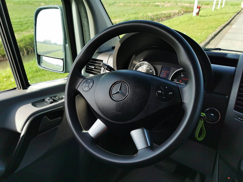 Fourgon utilitaire Mercedes-Benz Sprinter 314 cdi: photos 10