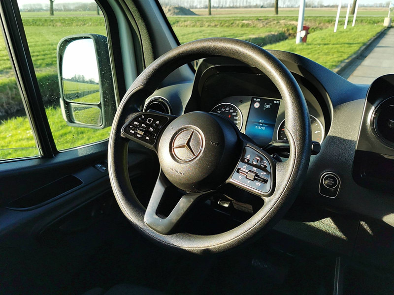 Fourgon utilitaire Mercedes-Benz Sprinter 316 cdi: photos 10