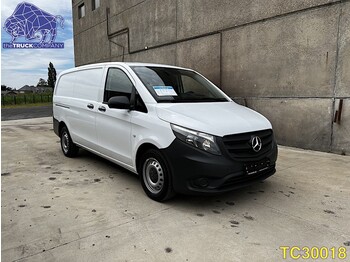Fourgon utilitaire Mercedes-Benz Vito L2 111cdi Euro 5: photos 1