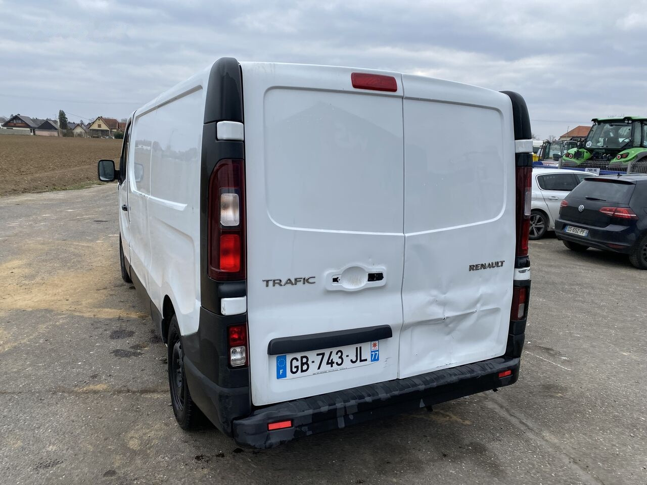 Fourgon utilitaire Renault TRAFIC 2.0DCI 120 Carte Grise Française: photos 47