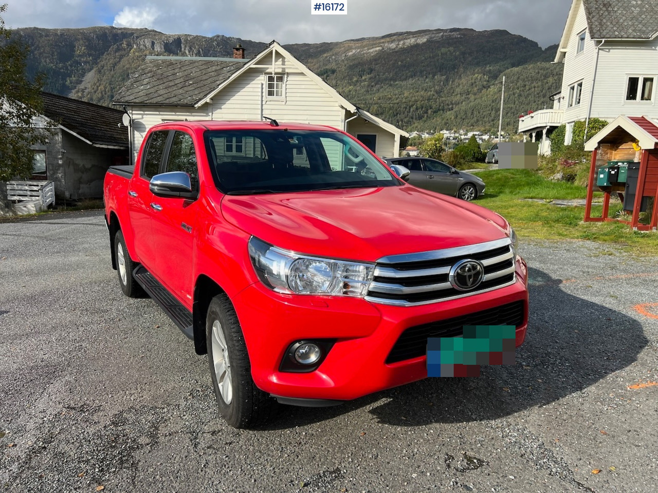 Pick-up Toyota Hilux: photos 17