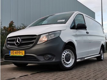 Véhicule utilitaire frigorifique Mercedes-Benz Vito 111 cdi frigo koelwagen