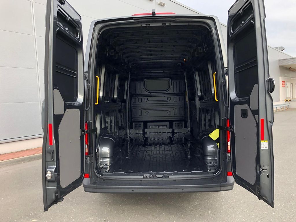 Fourgon utilitaire Volkswagen Crafter Kasten 35 L4H3 TEMPOMAT KAMERA PDC LED: photos 12