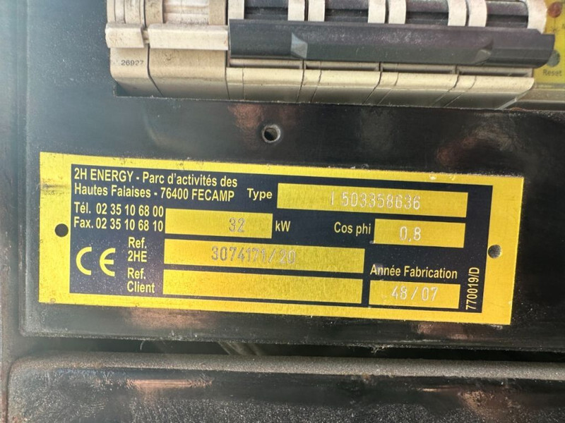 Iveco Marelli 40 KVA Supersilent generatorset in 8 ft container - Groupe électrogène: photos 5