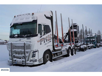 Volvo FH16 6X4 R650 Timber truck with 5 axeled MST Trail - Camion grumier: photos 1