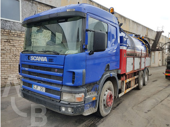 Scania P 94 GB - Camion hydrocureur: photos 1