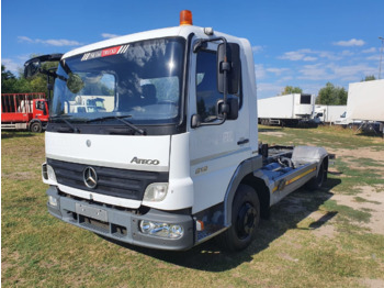 Mercedes-Benz Atego 818 Chassis - - Châssis cabine: photos 1