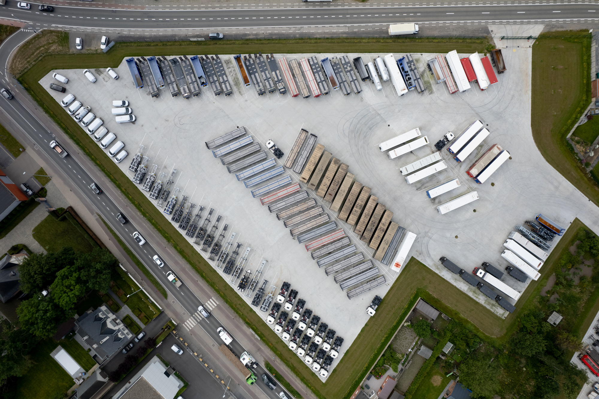 TheTruckCompany - Machines agricoles undefined: photos 1