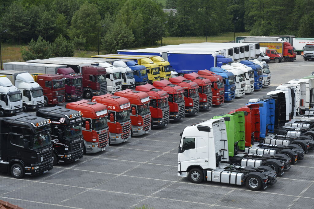 DUETDUDA - Machines agricoles - Année: 2008 undefined: photos 24