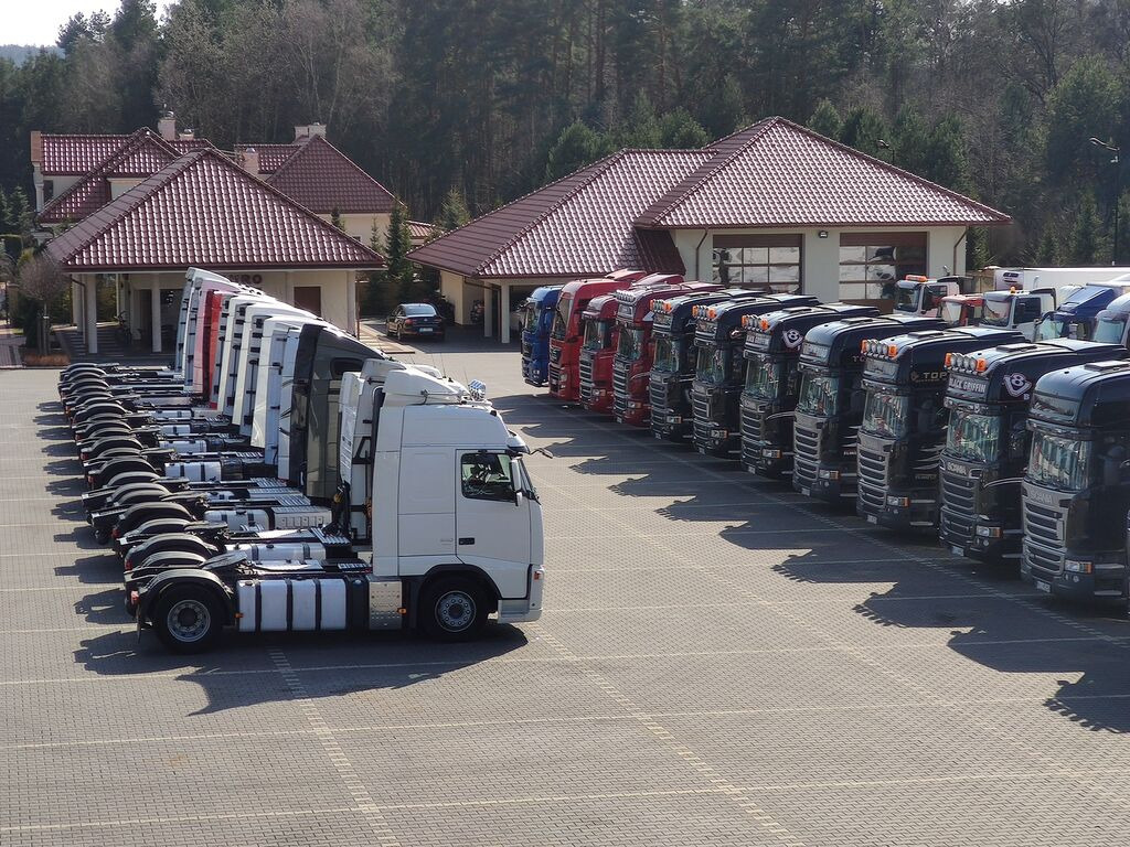 DUETDUDA - Machines agricoles - Année: 2008 undefined: photos 23