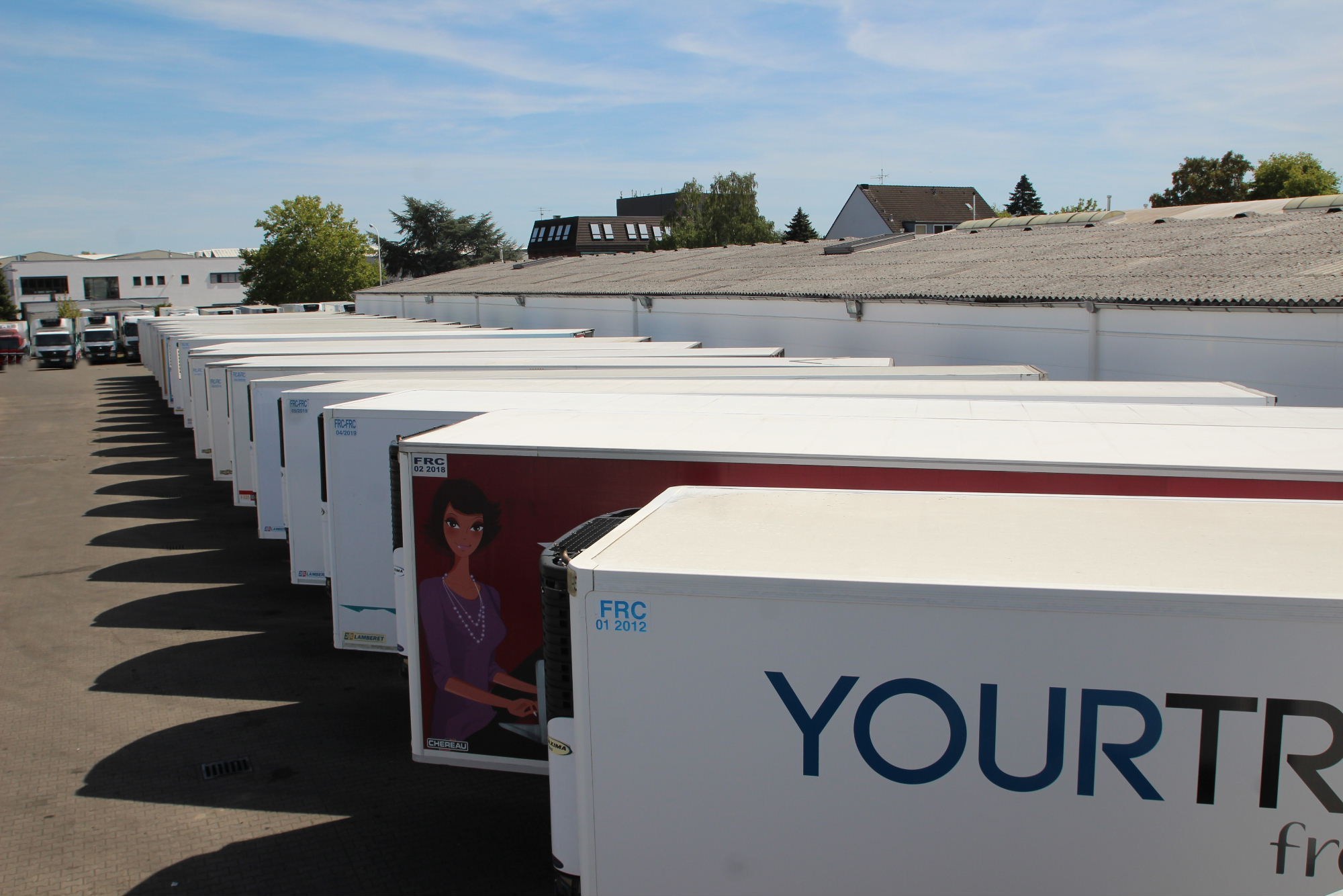 Yourtrucks GmbH - Annonce de vente undefined: photos 3