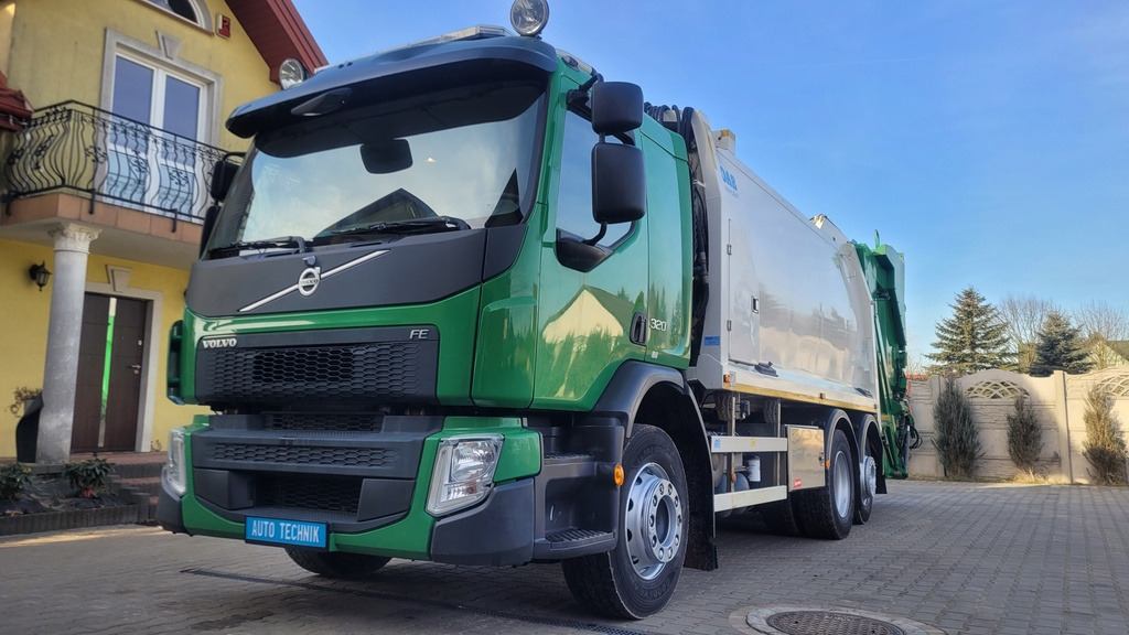 AUTO TECHNIK - Véhicules de voirie/ Spéciaux undefined: photos 12