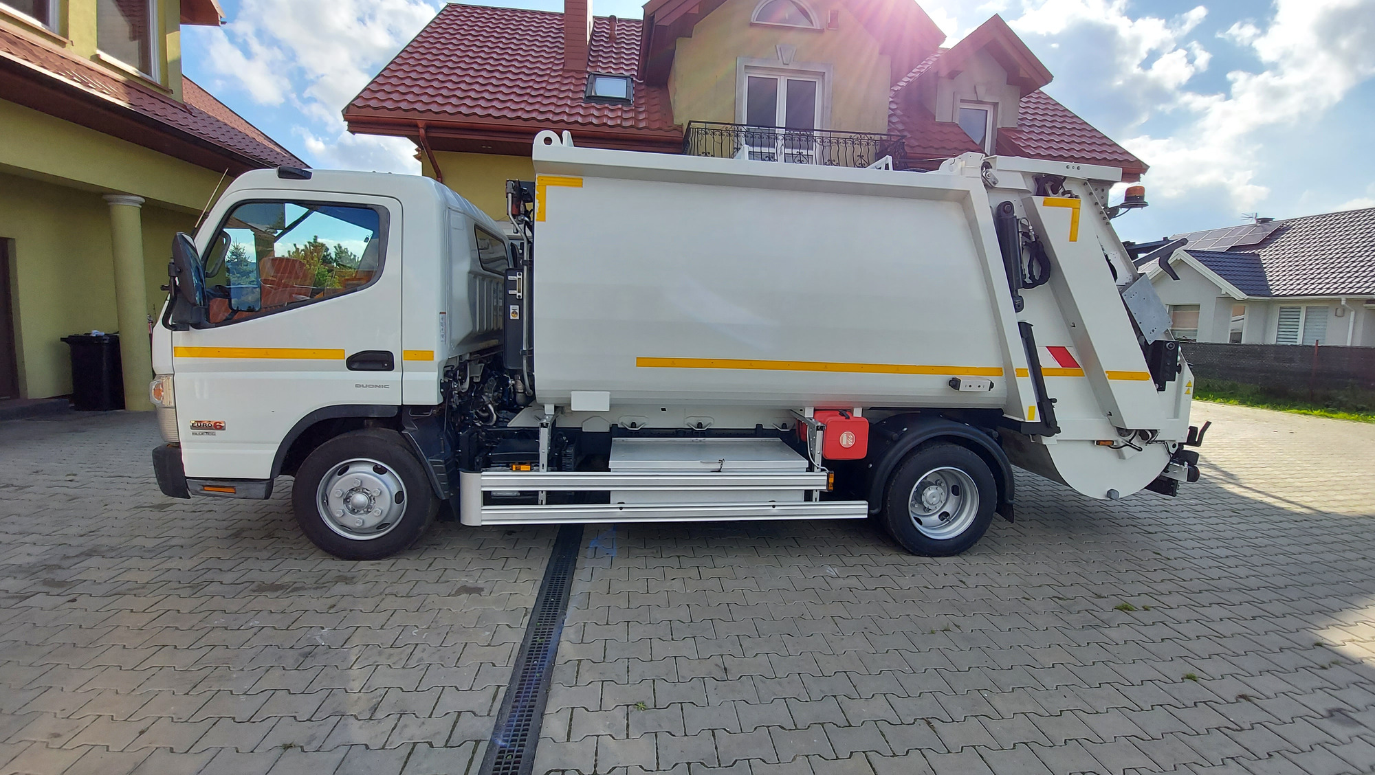 AUTO TECHNIK - Véhicules de voirie/ Spéciaux undefined: photos 13