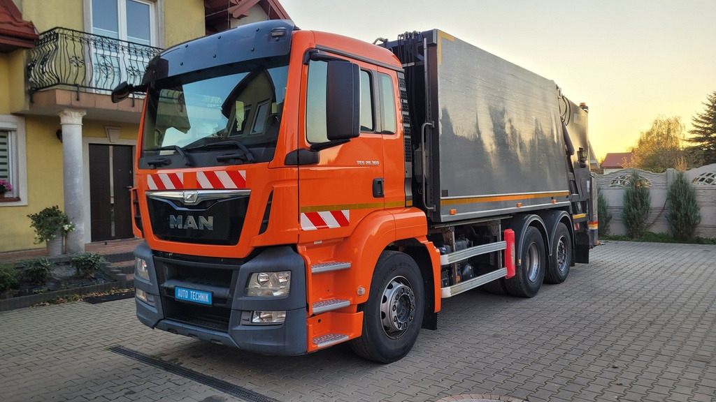 AUTO TECHNIK - Véhicules de voirie/ Spéciaux undefined: photos 6