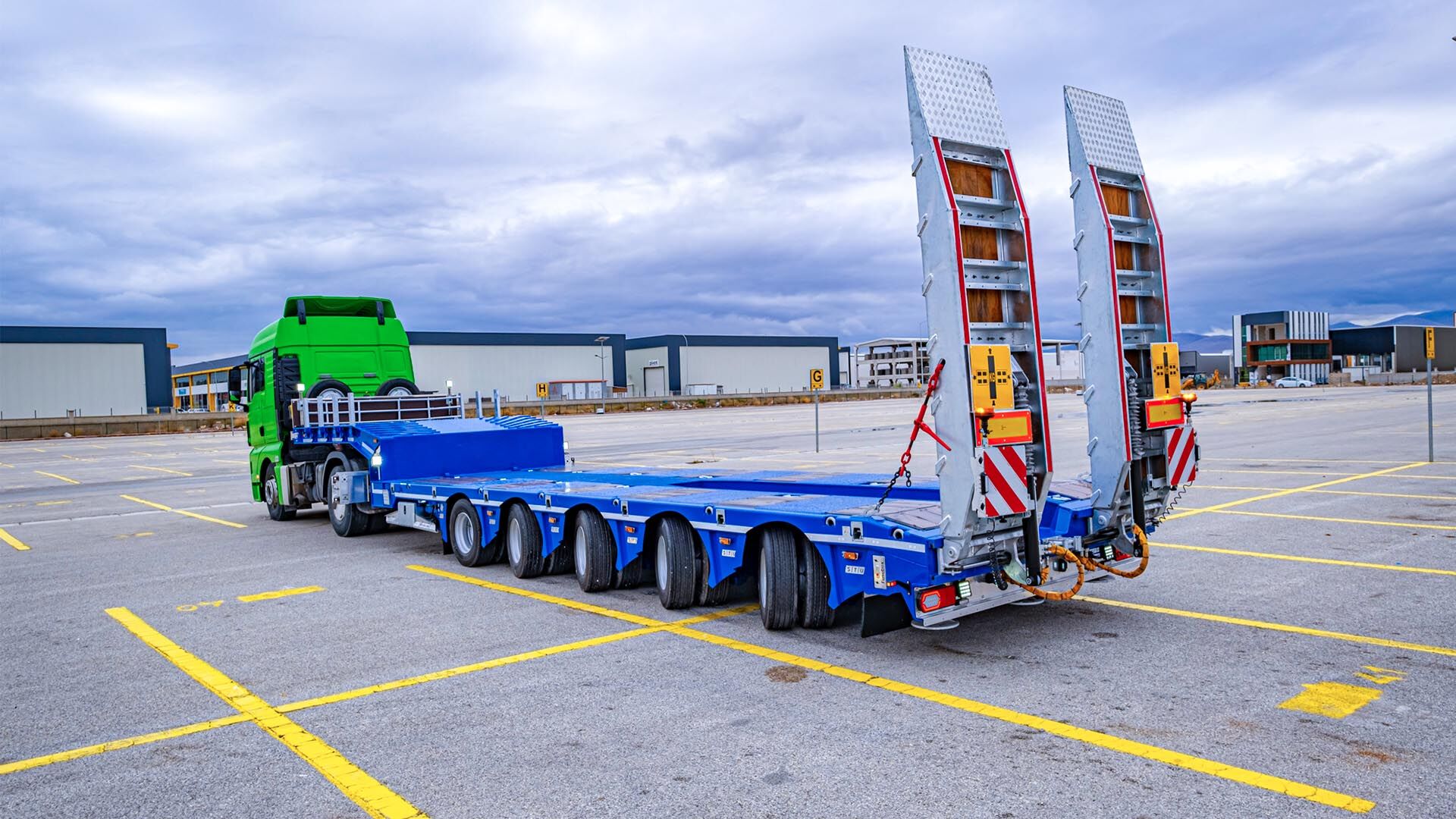 STU TRAILER DORSE ITHALAT IHRACAT LTD. STI. undefined: photos 4