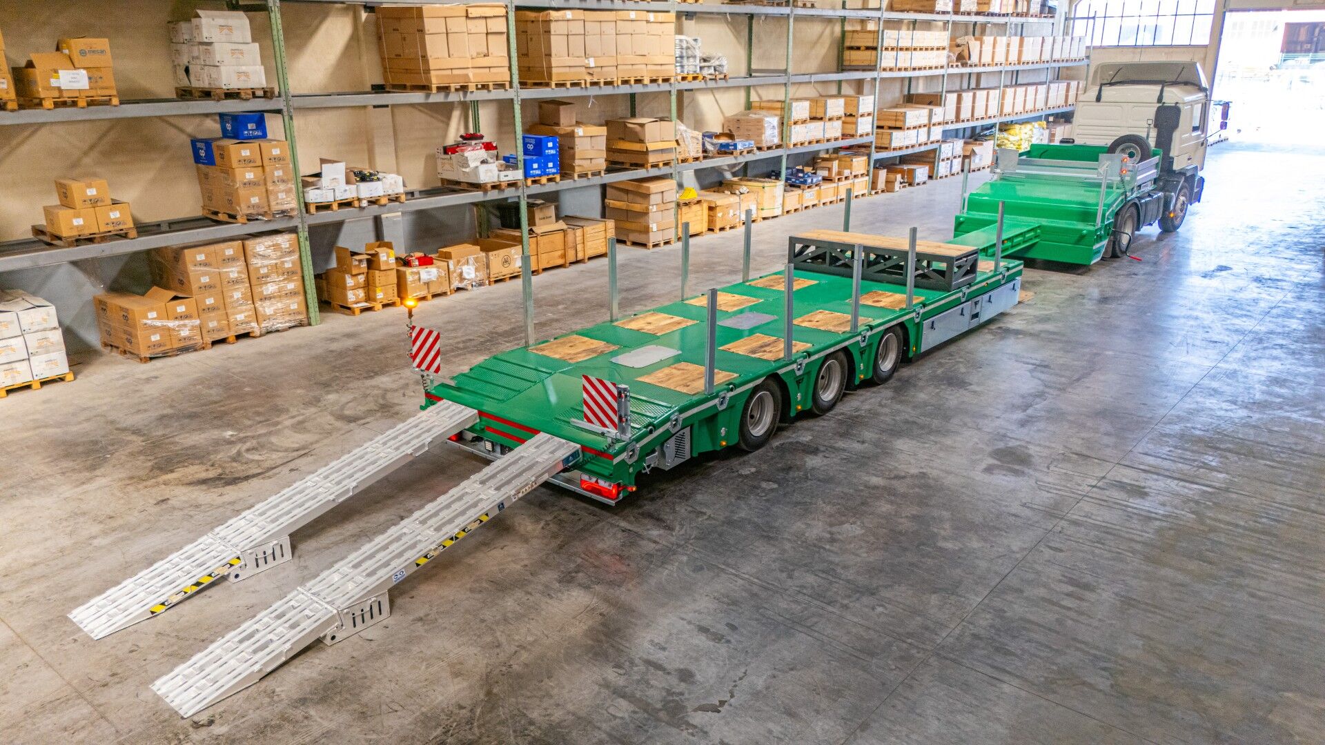 STU TRAILER DORSE ITHALAT IHRACAT LTD. STI. undefined: photos 2