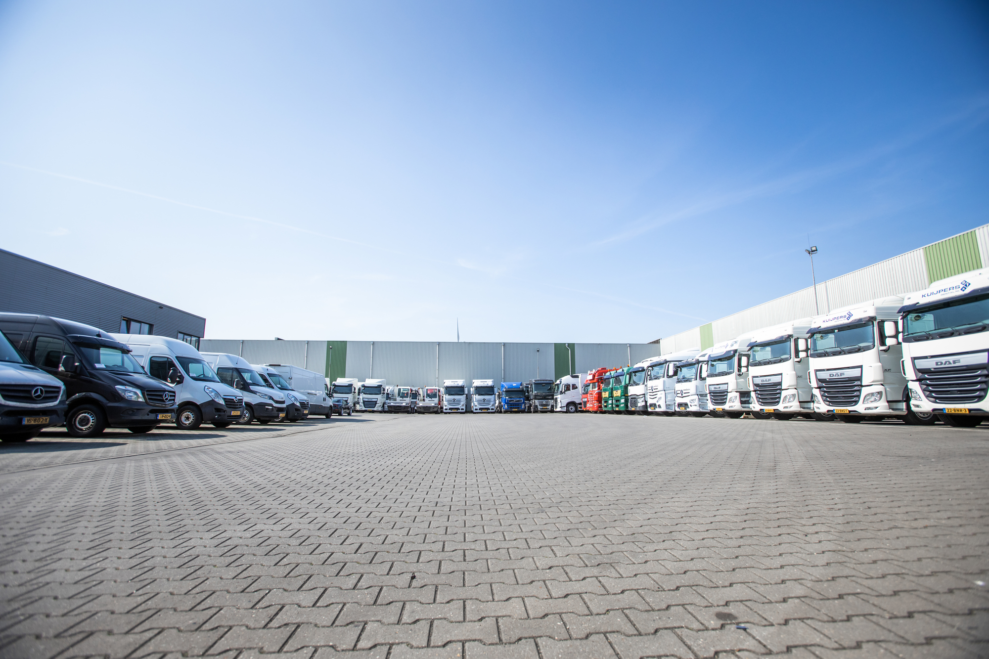 Kuijpers Trading B.V. - Camions undefined: photos 3